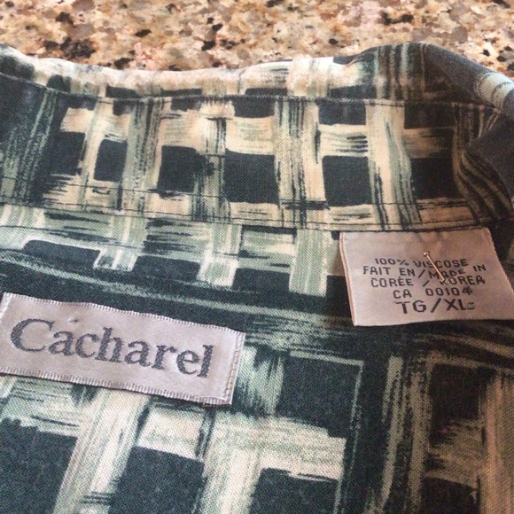 🛍3 for $30🛍Men’s Vintage Cacharel collared long sleeve button down shirt - Picture 3 of 3